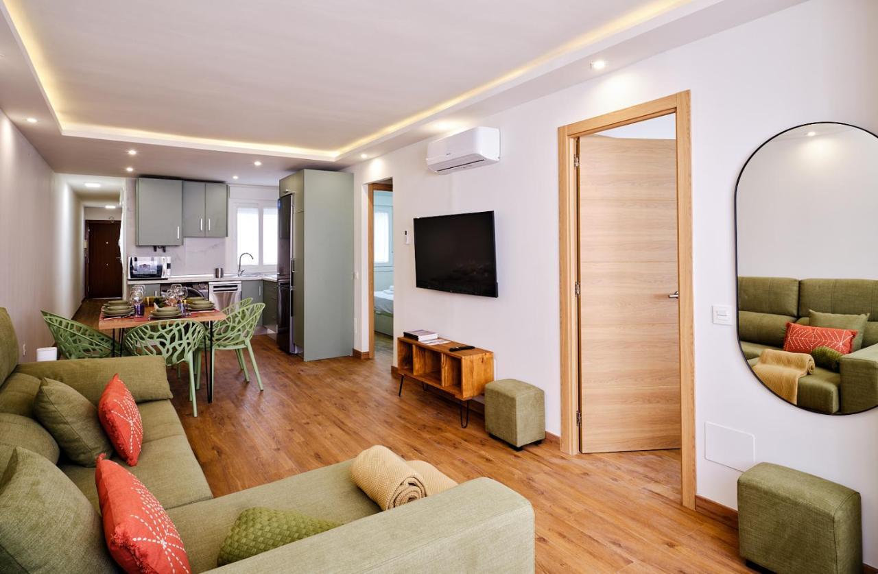 מאלגה Leo Home- Bright & Centric 3 Bedrooms Apartment With Private Parking Included מראה חיצוני תמונה