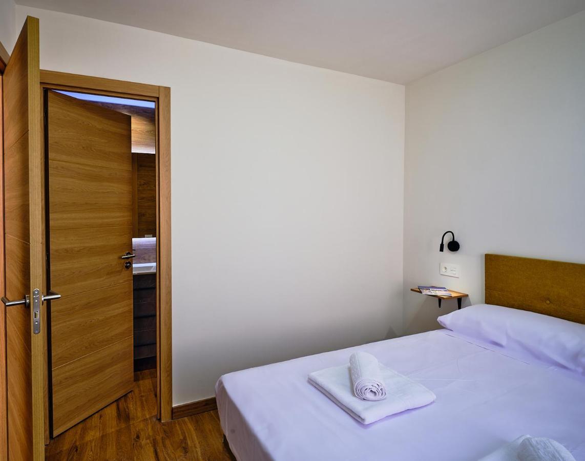 מאלגה Leo Home- Bright & Centric 3 Bedrooms Apartment With Private Parking Included מראה חיצוני תמונה