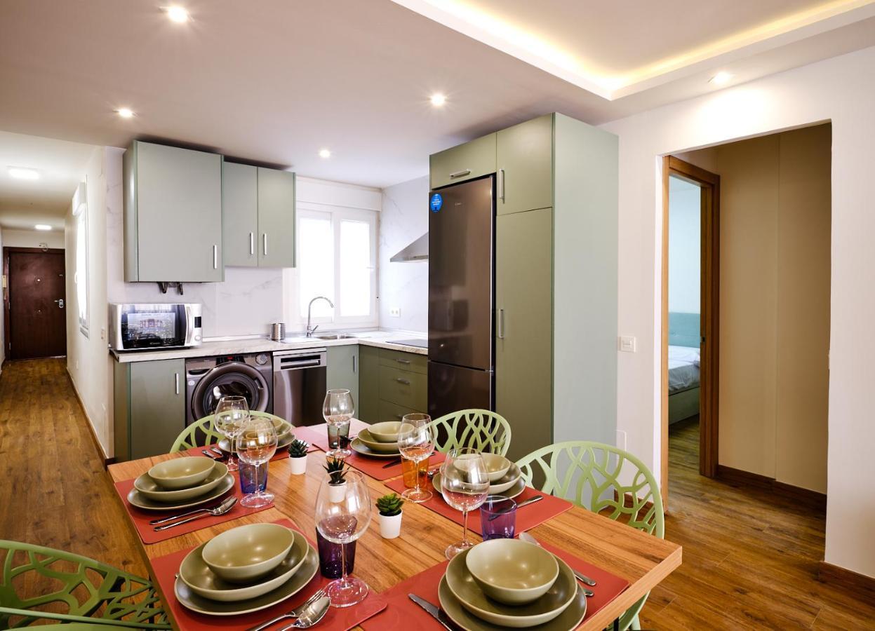 מאלגה Leo Home- Bright & Centric 3 Bedrooms Apartment With Private Parking Included מראה חיצוני תמונה