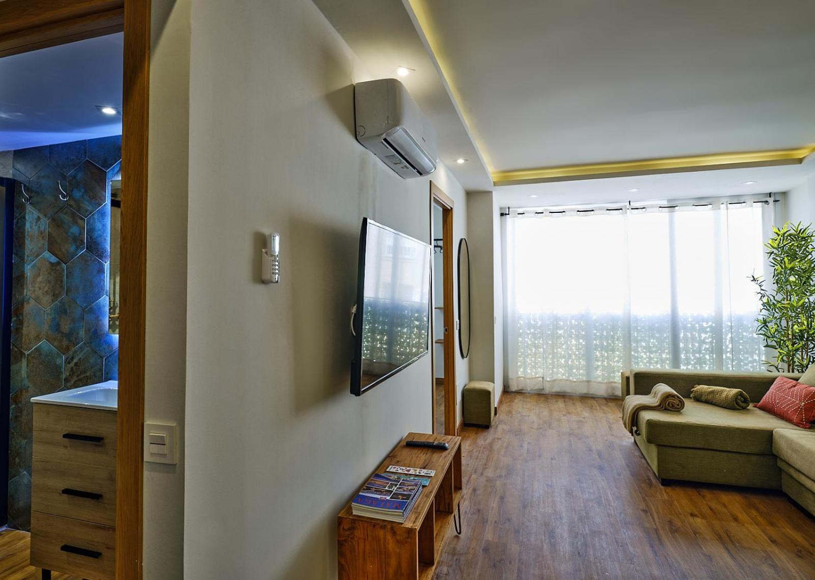 מאלגה Leo Home- Bright & Centric 3 Bedrooms Apartment With Private Parking Included מראה חיצוני תמונה